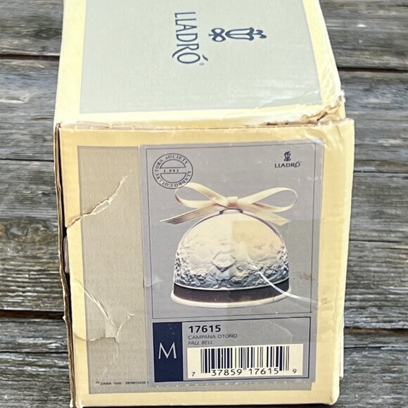 Lladro Collectors Society Porcelain Fall Bell #17615 Peach Trim Ribbon with Box - Picture 8 of 9